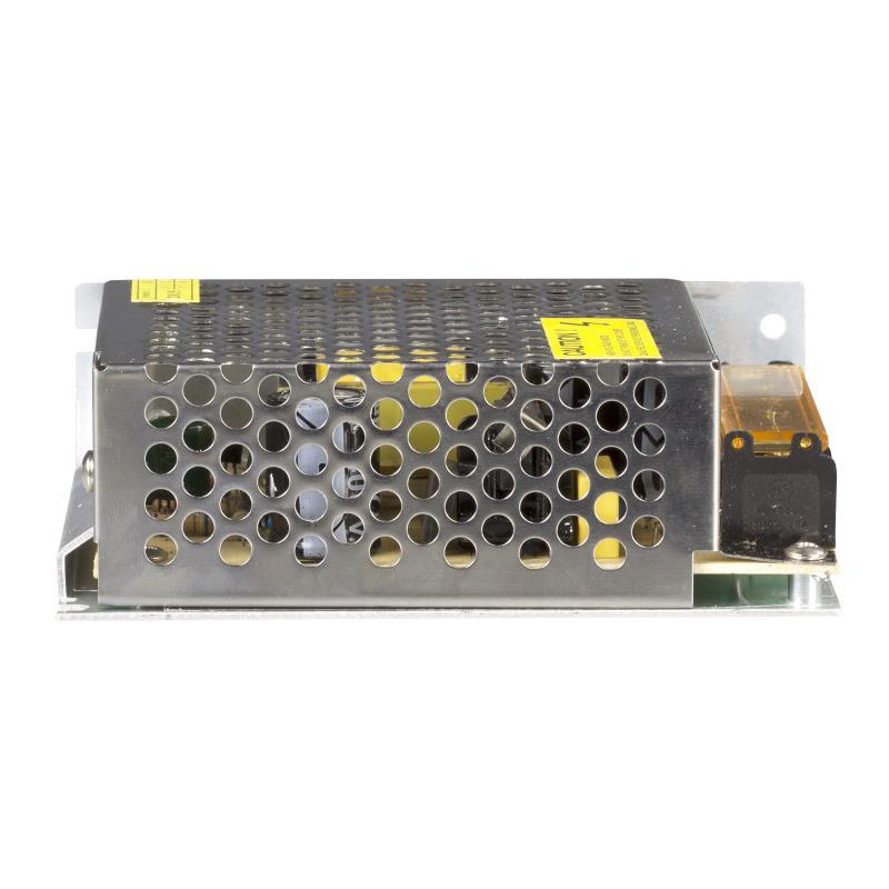 FUENTE DE ALIMENTACIÓN METÁLICA 12Vdc 60W 5A